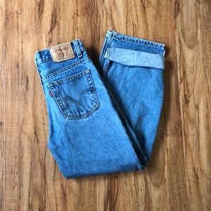 Vintage Levi’s 550 Relaxed fit jeans